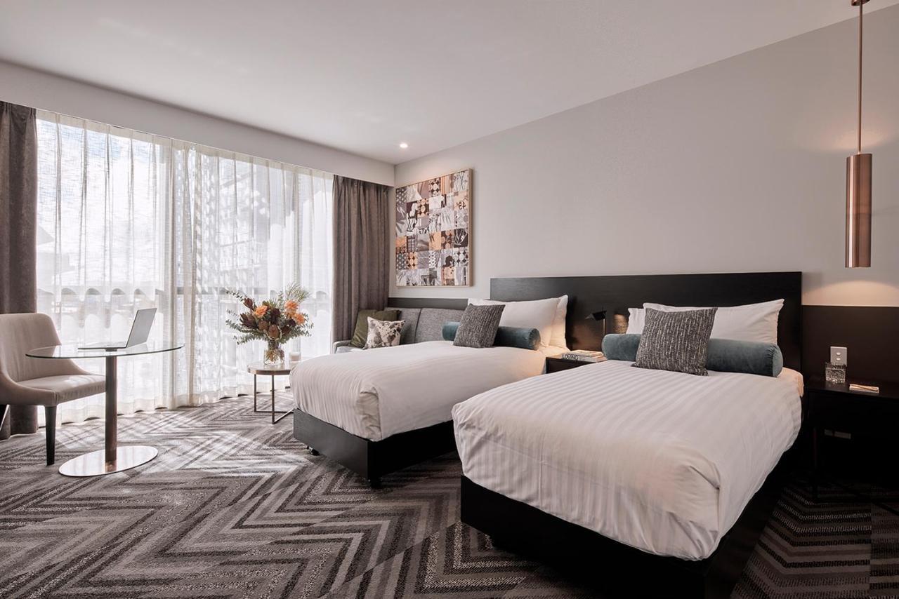 Отель Rydges Perth Kings Square Экстерьер фото