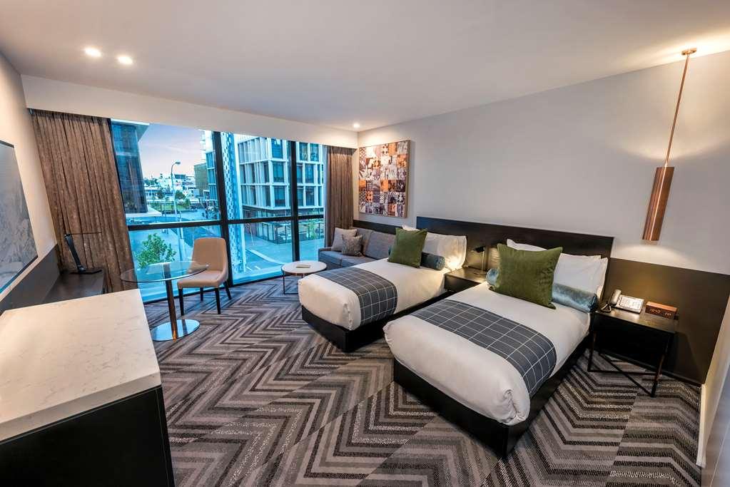 Отель Rydges Perth Kings Square Экстерьер фото